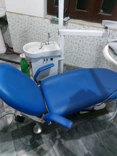 Hydrolic dental unit 8 months used