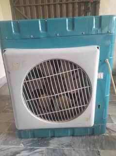 DC room cooler
