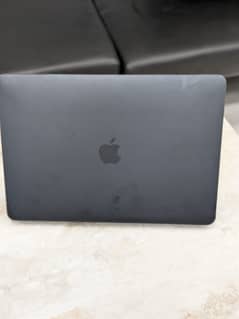 Macbook air m1, CC 25, health 98%, 10/10