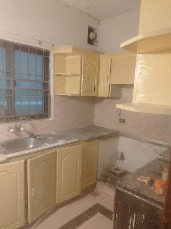 5 Marla Lower portion available for rent phase 4 DHA Lahore 2
