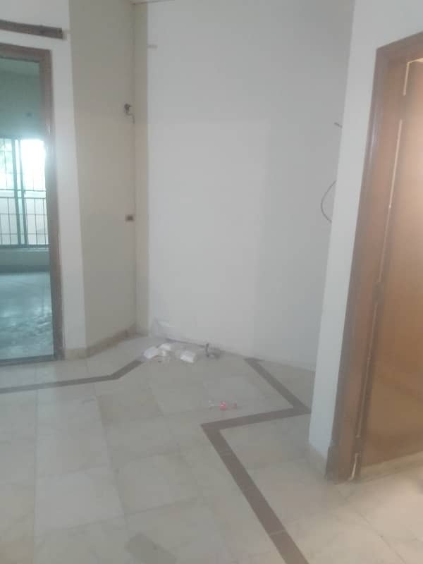 5 Marla Lower portion available for rent phase 4 DHA Lahore 4