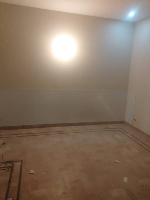 5 Marla Lower portion available for rent phase 4 DHA Lahore 7