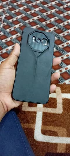 Samsung S8plus with bOx/exchange possiblity/
