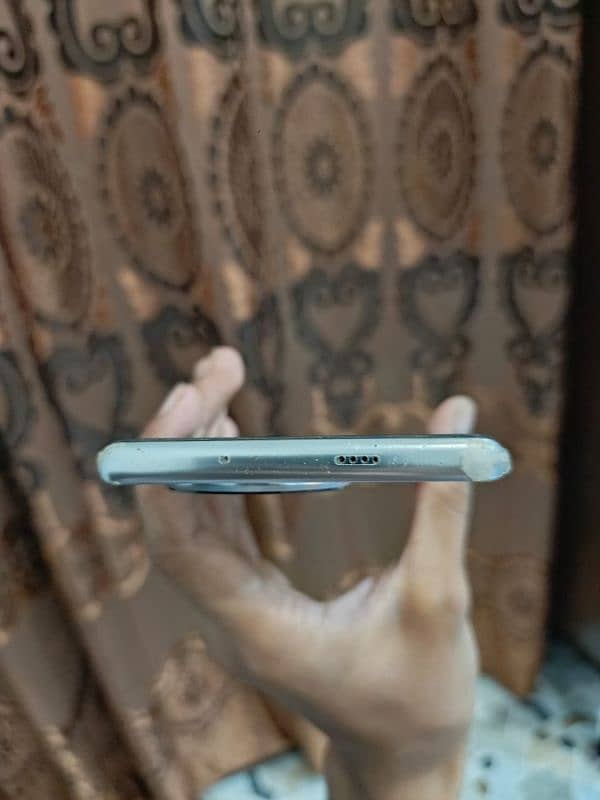 TECNO SPARK 20 PRO+(edge display) 3