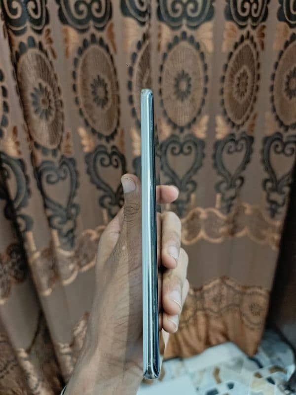TECNO SPARK 20 PRO+(edge display) 5