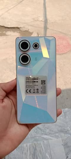 Tecno Camon 20