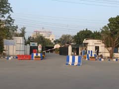 5 Marla Commercial Plot Situated In Central Park - Block D For Sale