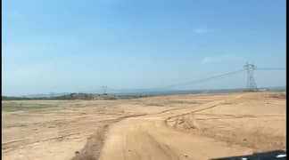 10 Marla Boulevard Corner & Park Facing Pair Plot File For Sale In Bahria Town Phase 8 Extension
