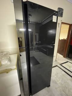 Hitachi Double Door Fridge – Like New, Fast Cooling”
