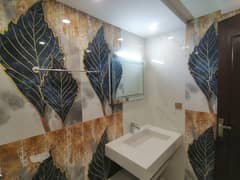 Prime Location 10 Marla Lower Portion Is Available In Affordable Price In Central Park - Block F