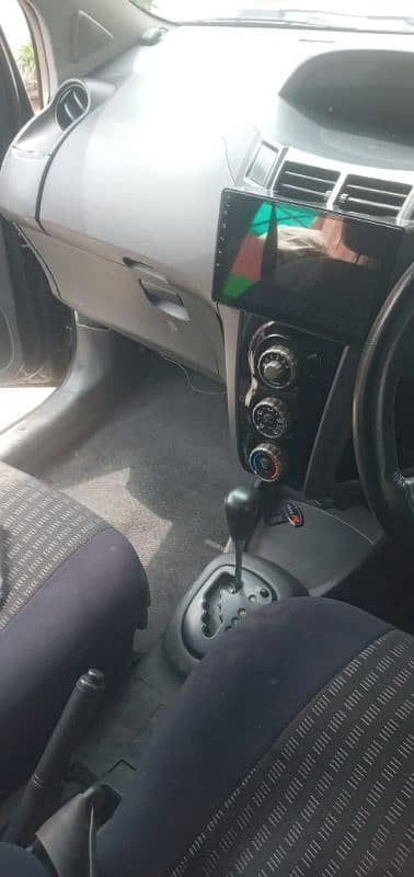 Toyota Vitz 2007 10