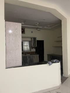 10Marla Upper Portion Available Near Gulzar E Quid Nawaz Colony With Gas