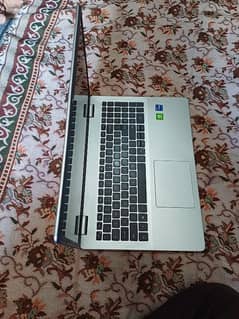 Dell 3501 Core I7