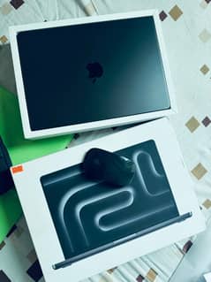 Apple Macbook pro m1 apple Macbook air  WhatsApp 0329,9679,736