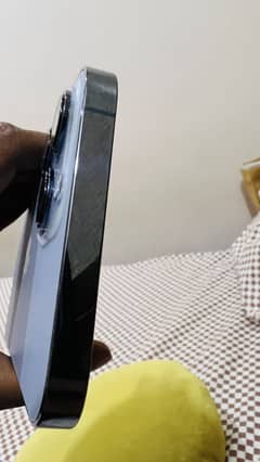 iPhone 13 pro max 100% battery