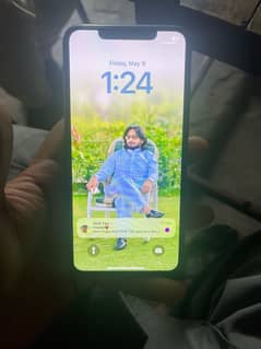 I phone 11 pro max 64gb