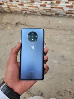 oneplus 7t global 128 gb condition 10 / 9 pta approved