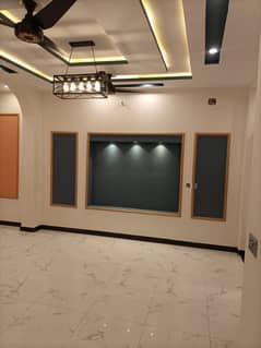 HOUSE FOR RENT IN GREEN TOWN COLLEGE ROAD LHR