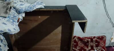 4/4  wood Table