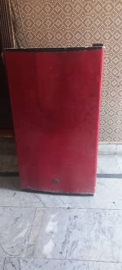 samal ROM fridge bilkul theek hai koi mastan he