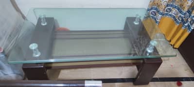 Centr table