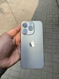 Iphone 15 pro Natural titanium non pta jv