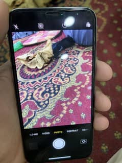 iPhone X with box full ok 10/10 urgent sell 64Gb khrsa   orignl