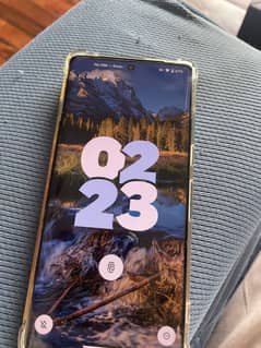 Google pixel 7Pro with all accessories