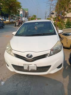 Toyota Vitz 2012