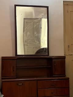 dressing table