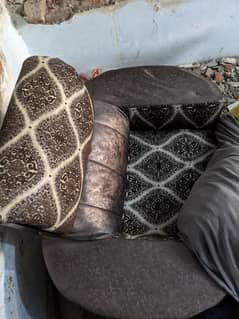 3 PC sofas (1 seater,2 seater and 3 seater)