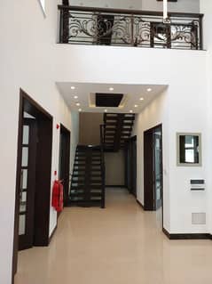 1 Kanal Well Maintained House (No Seepage) , Premium Location of DHA Phase 6 Near Raya