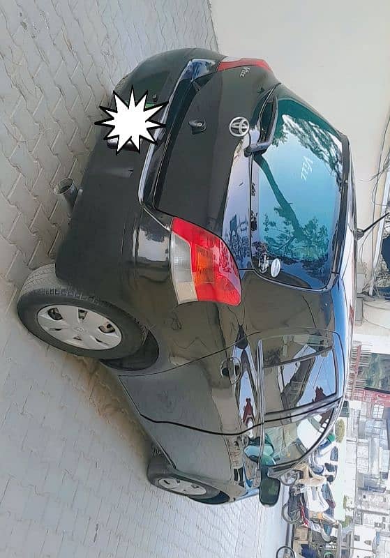 Toyota Vitz 2013 3