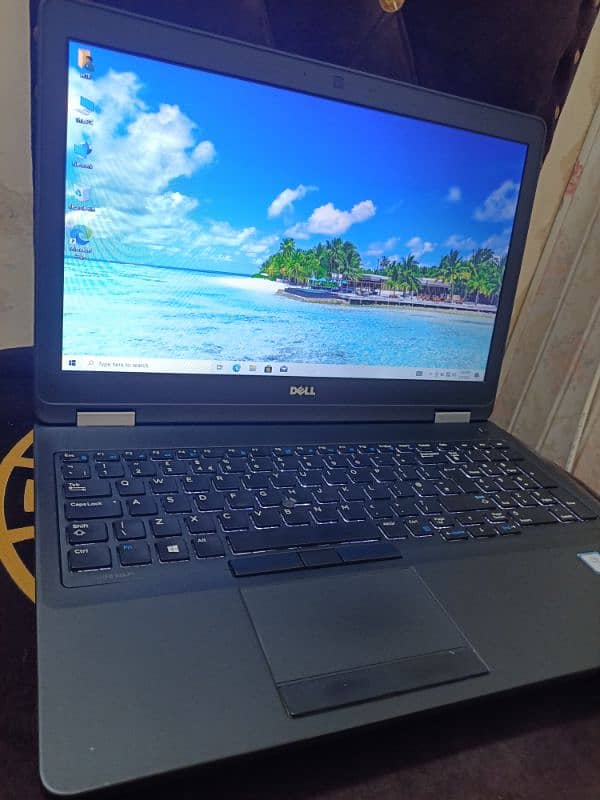 DELL Latitude 5570 HQ Processor 1