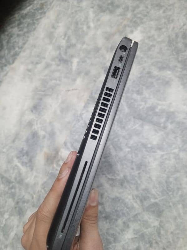 Dell Latitude 5400 Core i5 8th Gen 9