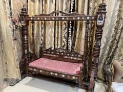 Wooden jhoola