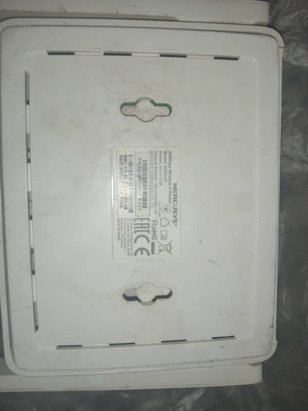 Mercusys WiFi router excellent condition 0