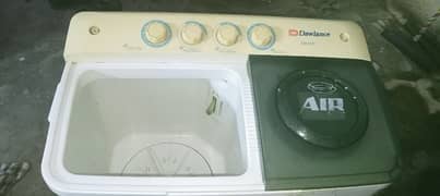 Dawlance washing machine neat n clean condition urgent sell krni hy