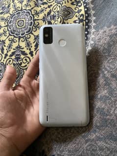 Tecno spark 6 Go