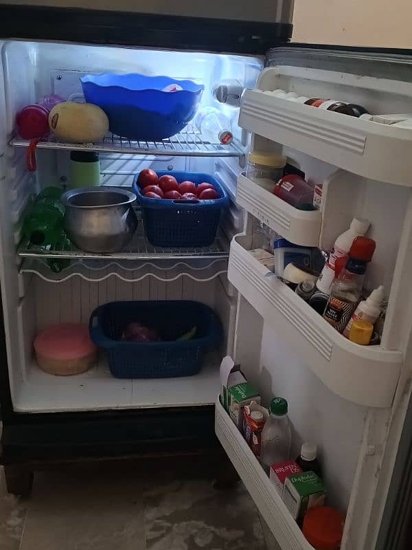 Orient Fridge good in condition, working condition. 1