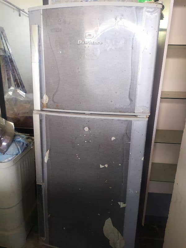 Dawlance Medium Size Fridge, Good Condition, In use, 1