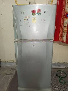 Dawlance fridge for sall