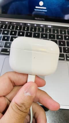 Apple airpods pro