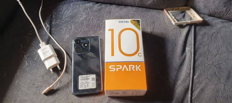 Tecno Spark 10C 8