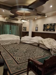 1 kanal Beautiful Double Story House Urgent For Sale Prime Location 100 Feet Road in sabzazar