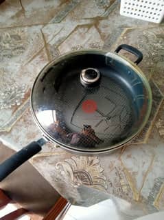Non stick pot