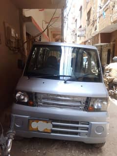 Nissan Clipper 2011