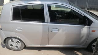 Daihatsu Mira 2005