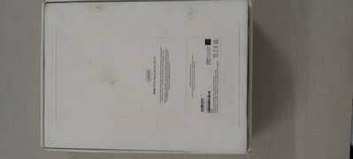 ): iPad 10th Generation 256GB Silver (Wi-Fi) – Full Box & Cable – 10/