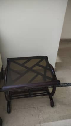 Center table with 2 side tables